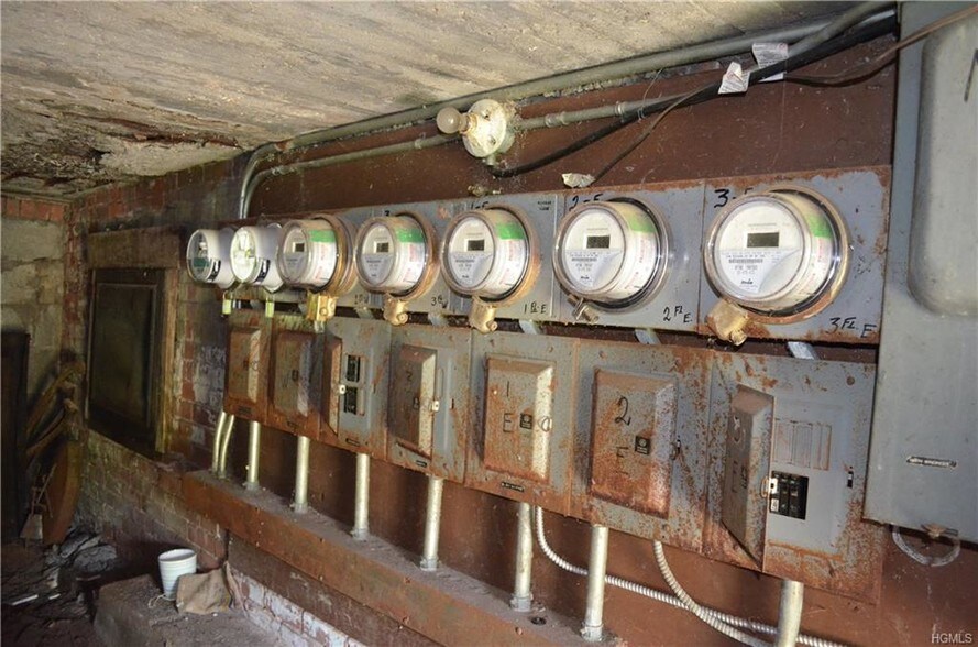 More Photos Of 45 Highland Ave, Yonkers Apartments For Sale