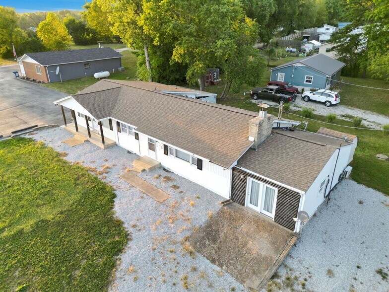More Photos Of 3741 State Rte 30 Hwy, Lonedell Multifamily For Sale