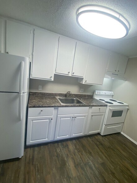More Photos Of 210 Lanier Dr, Statesboro Apartments For Sale