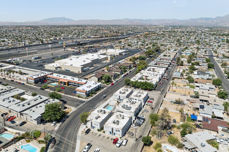 More Photos Of 5800 Bromley Ave, Las Vegas Apartments For Sale