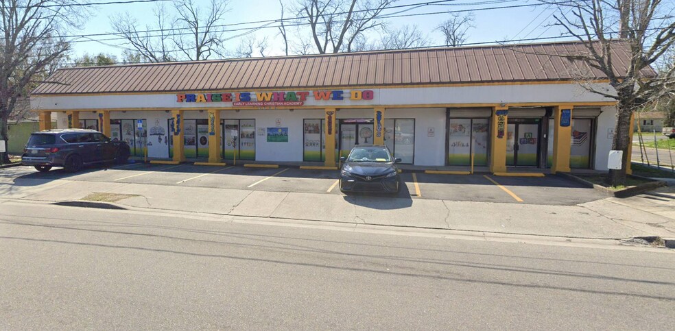 More Photos Of , Jacksonville General Retail For Sale