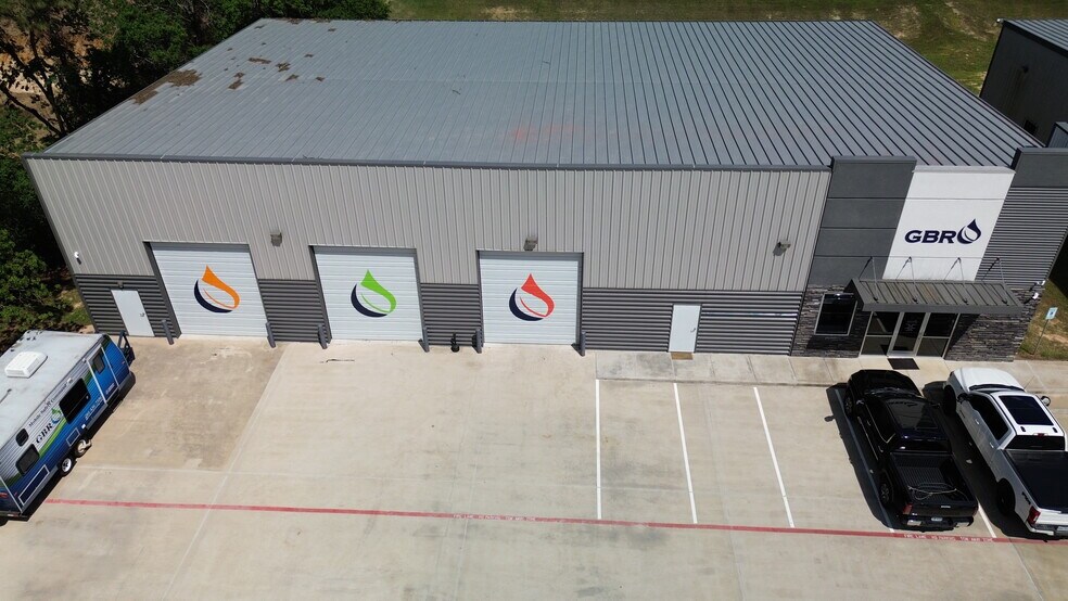 More Photos Of 12726 Cypress Valley Rd, Cypress Warehouse For Lease
