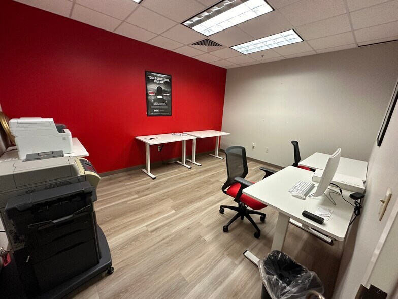 More Photos Of 2151 Airline Dr, Bossier City Unknown For Lease