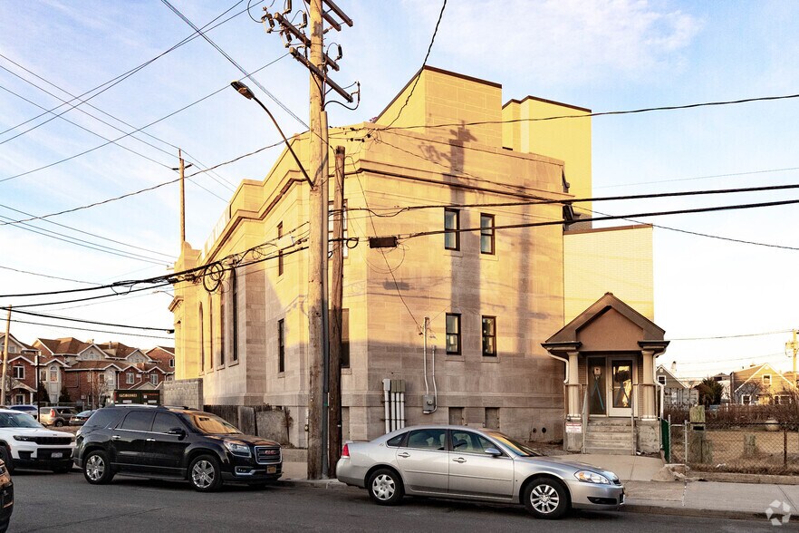 More Photos Of 90-01 Beach Channel Dr, Rockaway Beach Medical For Sale