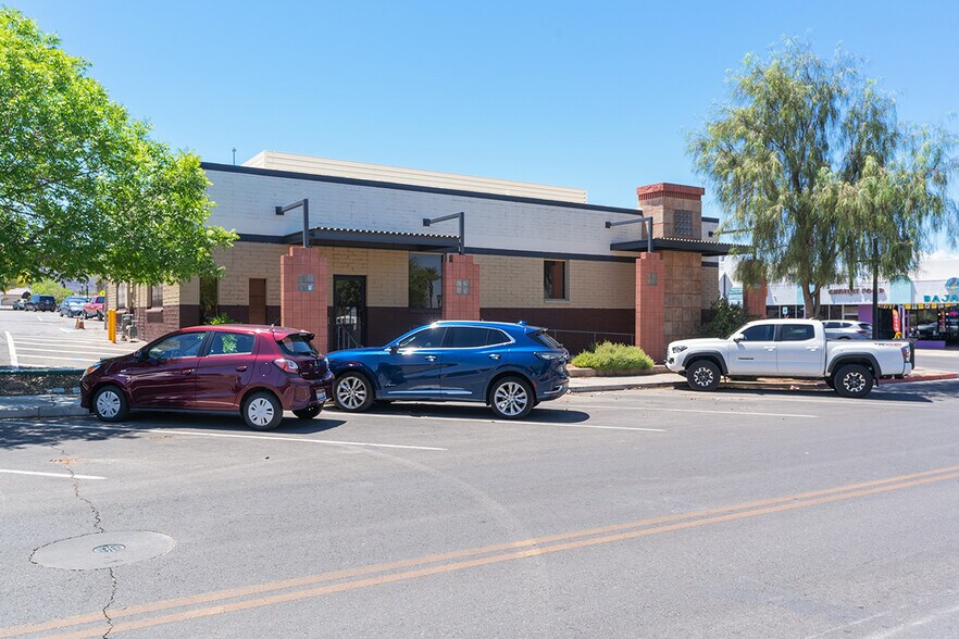 More Photos Of 108 Market St, Henderson Office For Lease