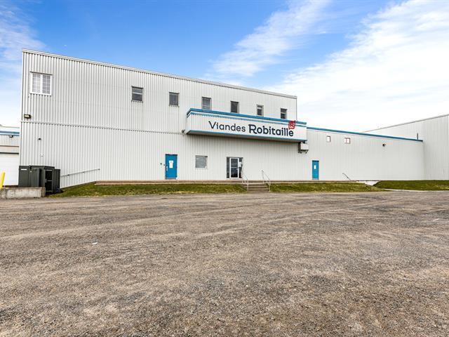 More Photos Of 212 Ch Du Canton S, Yamachiche Industrial For Sale