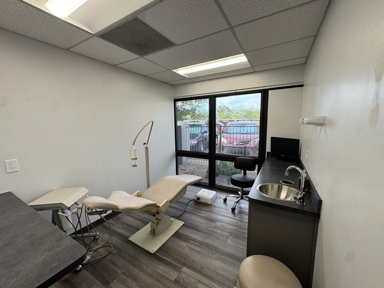 More Photos Of 1840-1844 E Baseline Rd, Tempe Medical For Lease