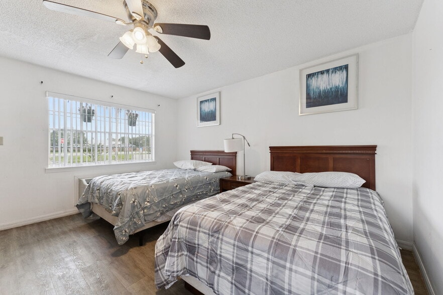 More Photos Of 3220 S Fiske Blvd, Rockledge Hotel For Sale