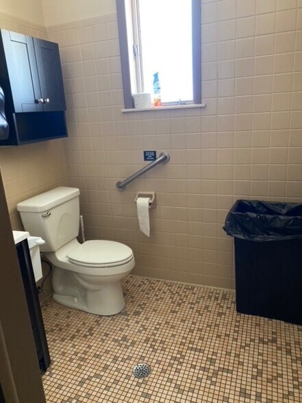 More Photos Of 10980 Dunnigan Rd, Emmett Restaurant For Sale