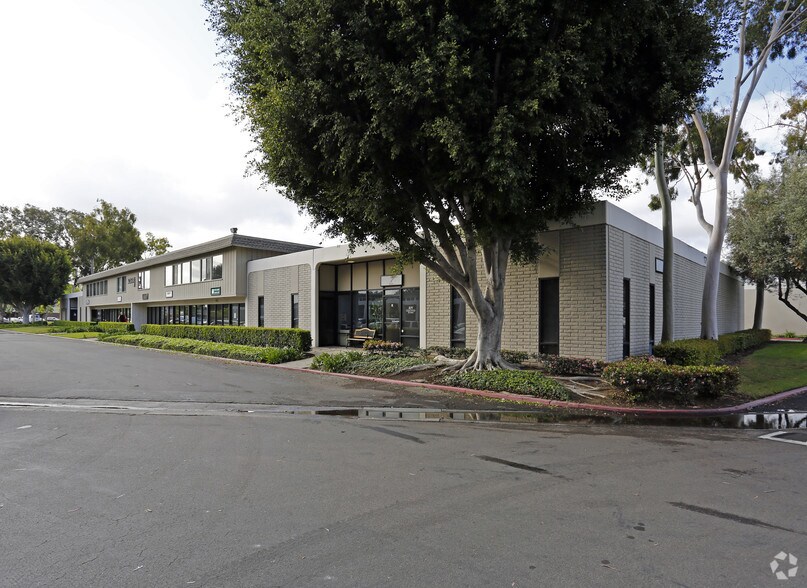 More Photos Of 17935 Sky Park Cir, Irvine Light Manufacturing For Lease