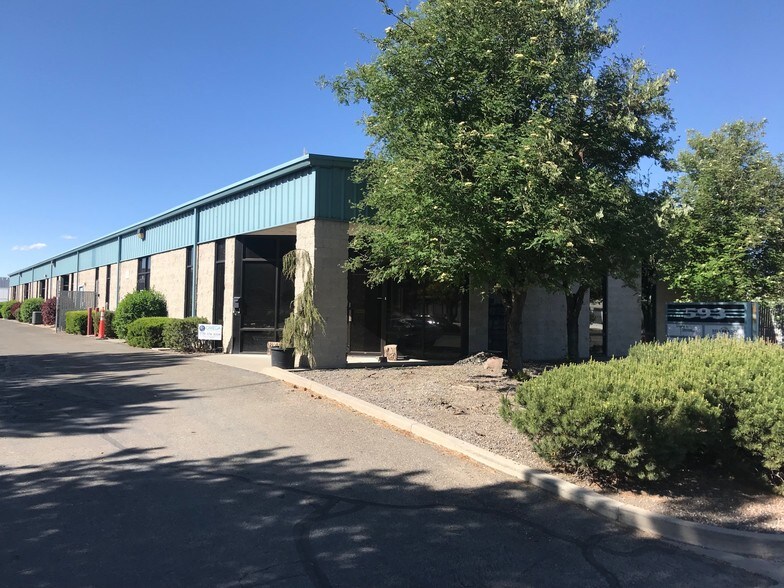 More Photos Of 593 Overmyer Rd, Sparks Light Manufacturing For Lease