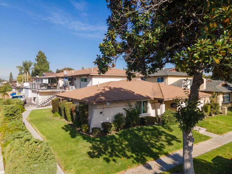Primary Photo Of 1215 S Athena Way, Anaheim Apartments For Sale