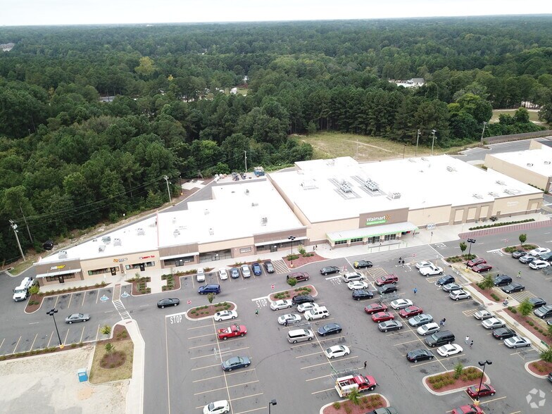 More Photos Of 3421 Murchison Rd, Fayetteville General Retail For Sale