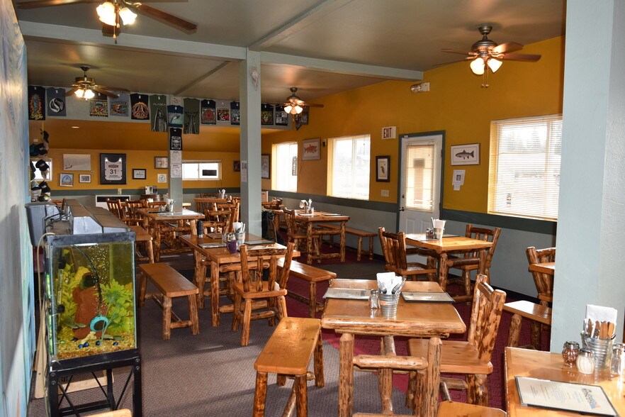More Photos Of 15915 Sterling Hwy, Ninilchik Restaurant For Sale