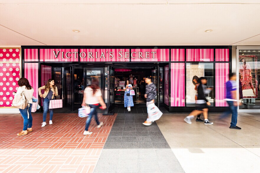 More Photos Of 1288-1640 Camino Del Rio N, San Diego Unknown For Lease