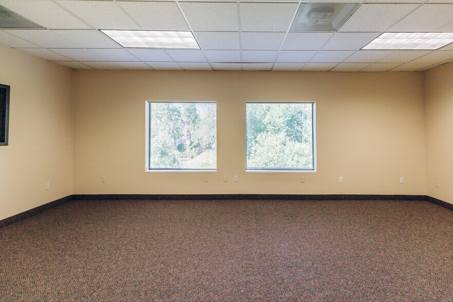 More Photos Of 1245 SW 158th Ave, Beaverton Office For Lease