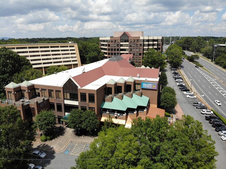 More Photos Of 2000 Powers Ferry Rd SE, Marietta Office For Sale