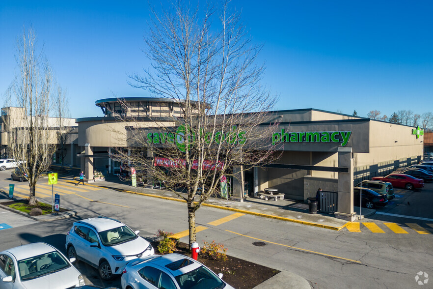 Primary Photo Of 20395 Lougheed Hwy, Maple Ridge General Retail For Lease