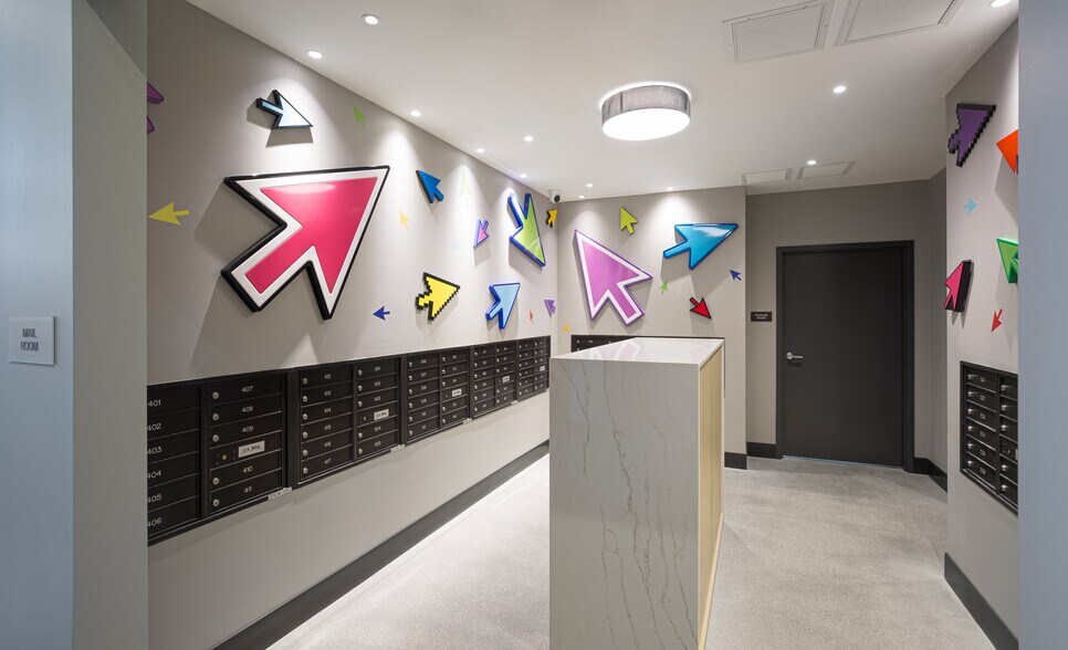 More Photos Of 670 N May St, Chicago Apartments For Lease