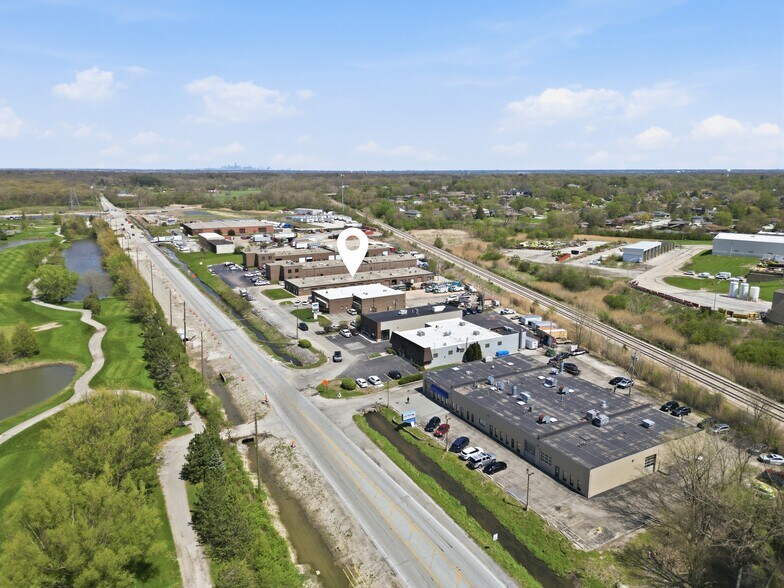 More Photos Of 11324 Southwest Hwy, Palos Hills General Retail For Sale
