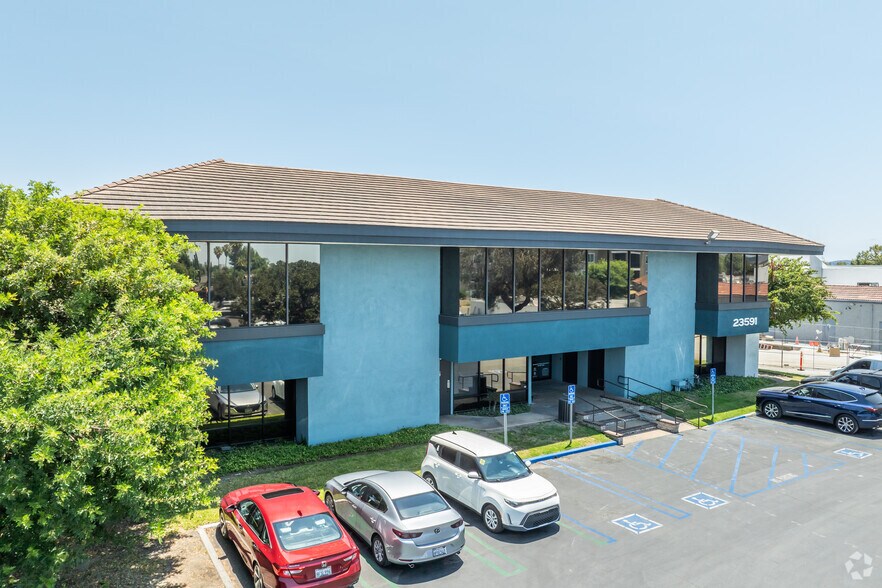 More Photos Of 23591 El Toro Rd, Lake Forest Unknown For Lease