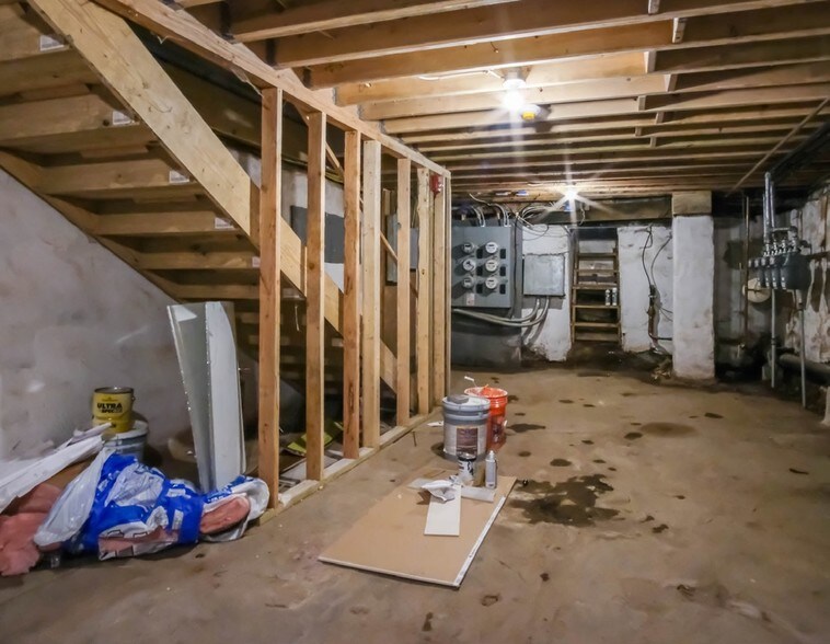 More Photos Of 2206 South St, Philadelphia Storefront Retail Residential For Lease