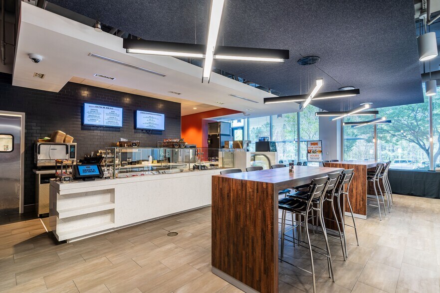 More Photos Of 3460 Preston Ridge Rd, Alpharetta Office For Lease