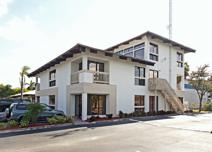 More Photos Of 6699 N Federal Hwy, Boca Raton Office For Lease