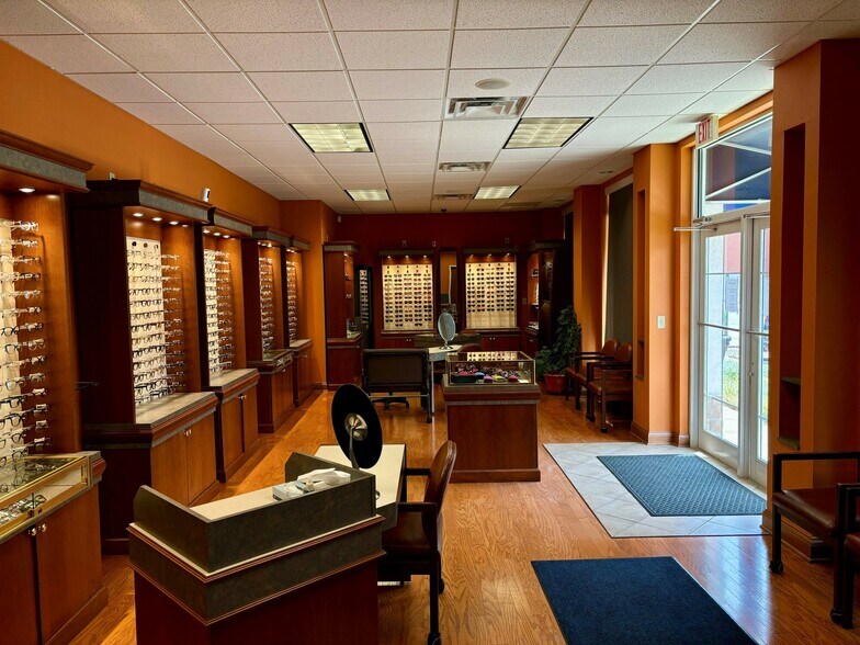 More Photos Of 30 1st St SW, Carmel Office For Sale