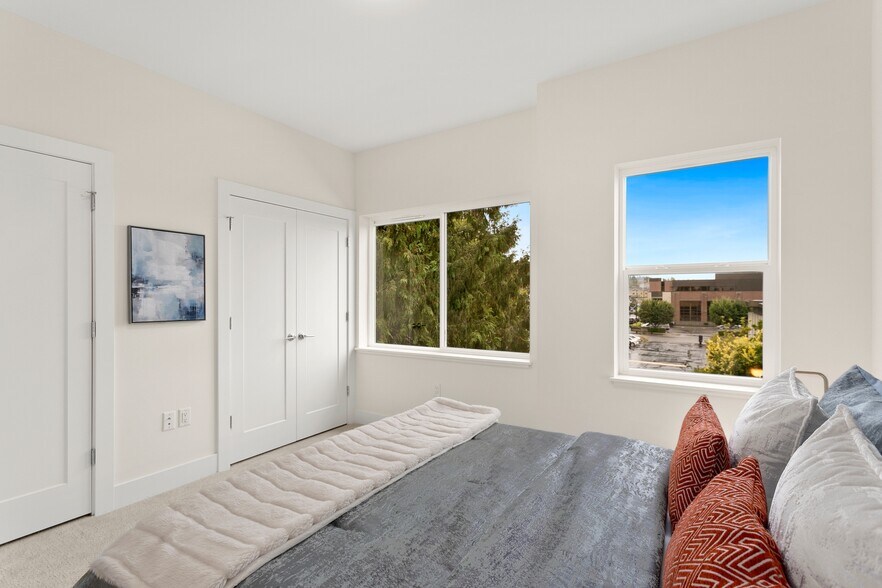More Photos Of 117 Wells Ave S, Renton Apartments For Sale