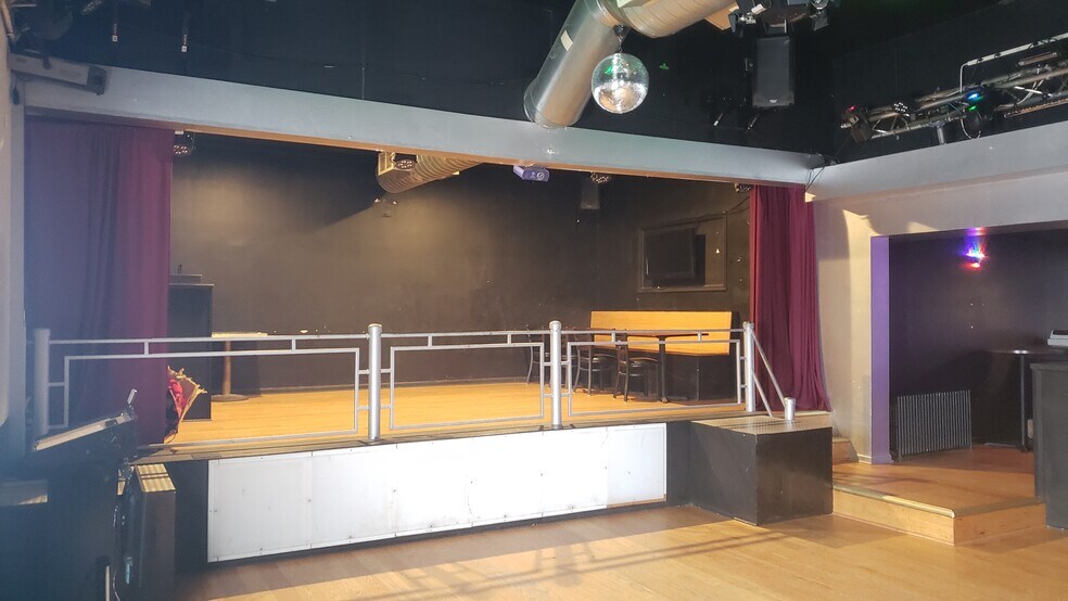 More Photos Of 3501 Birney Ave, Moosic Sports And Entertainment For Sale