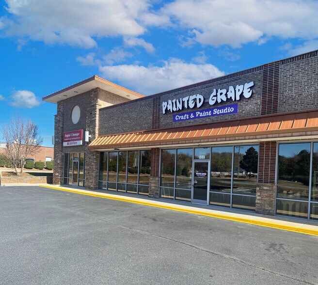 More Photos Of 1905-1939 Nc-119 Hwy S, Mebane Restaurant For Lease