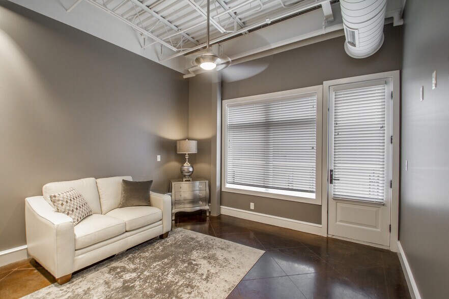 More Photos Of 912 Front St, Conway Restaurant For Sale