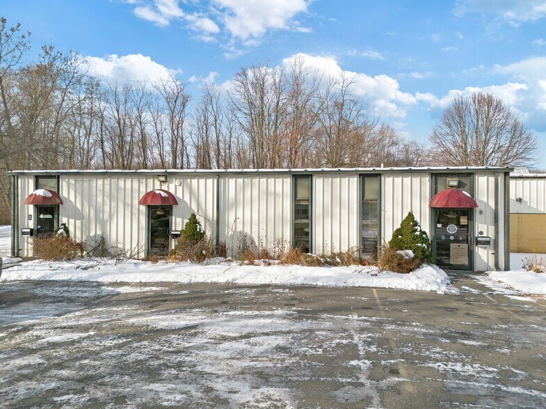 More Photos Of 120 Drummond Ave, Waterville Freestanding For Sale