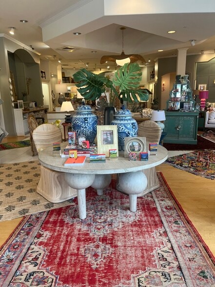 More Photos Of 5001-5029 Huguenot Rd, Richmond General Retail For Lease