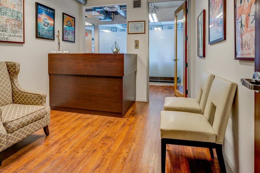 More Photos Of 14 NE 1st Ave, Miami Office For Sale