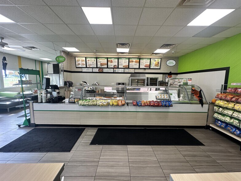 More Photos Of 12180 Center Rd, Durand Service Station For Sale