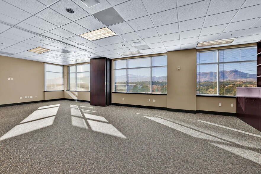 More Photos Of 7350 Campus Dr, Colorado Springs Office For Sale