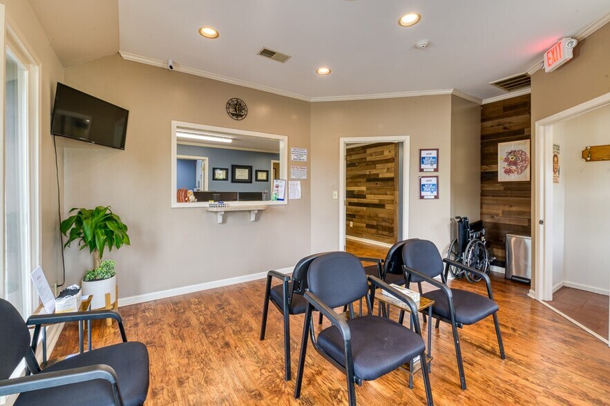 More Photos Of 807 S Pendleton St, Easley Medical For Sale
