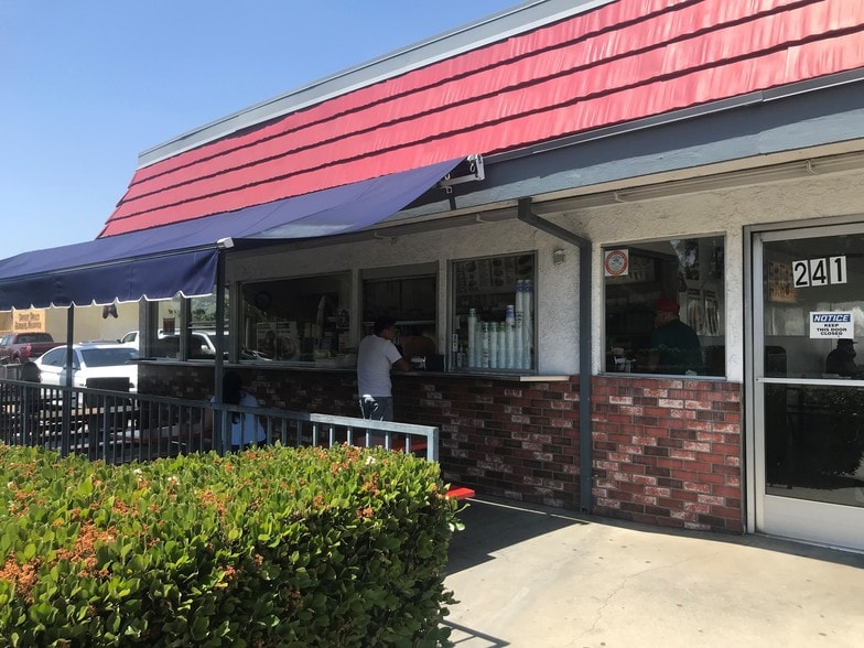 More Photos Of 241 E Imperial Hwy, La Habra Fast Food For Sale