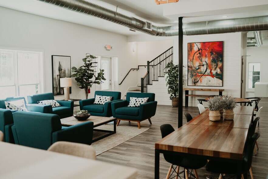 More Photos Of 1145-1155 Hightower Trl, Atlanta Medical For Lease