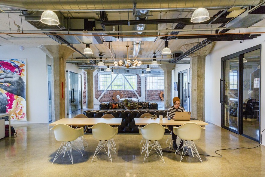 More Photos Of 1601-1651 Alhambra Blvd, Sacramento Office For Lease