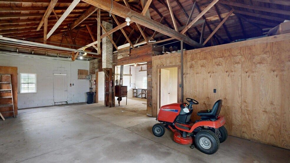 More Photos Of 11250 Dixie Hwy, Birch Run Land For Sale