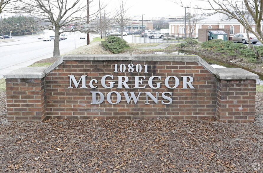 More Photos Of 10801 Johnston Rd, Charlotte Office For Lease