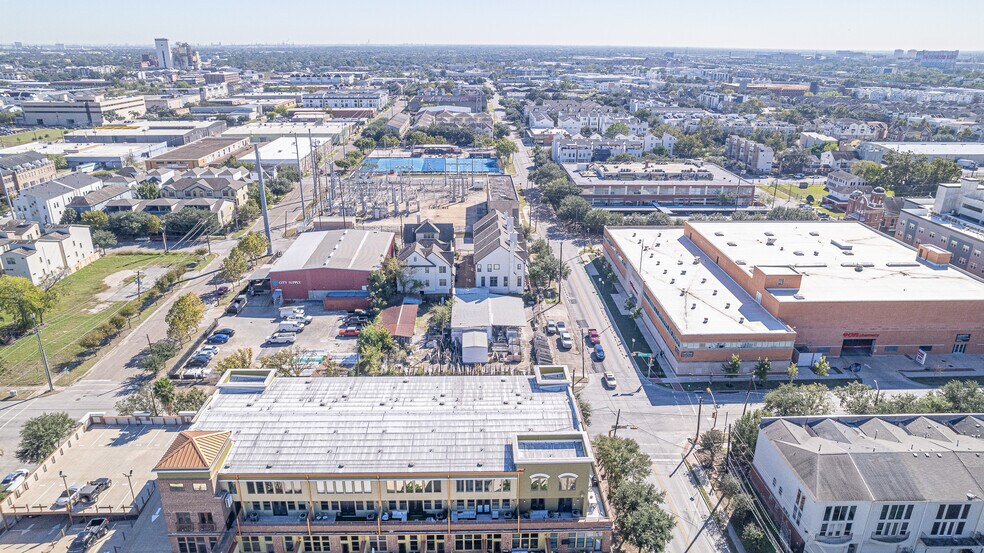 More Photos Of 2401 Polk St, Houston Land For Sale