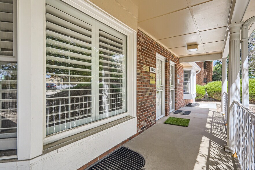 More Photos Of 7907 Zenobia St, Westminster Office For Sale