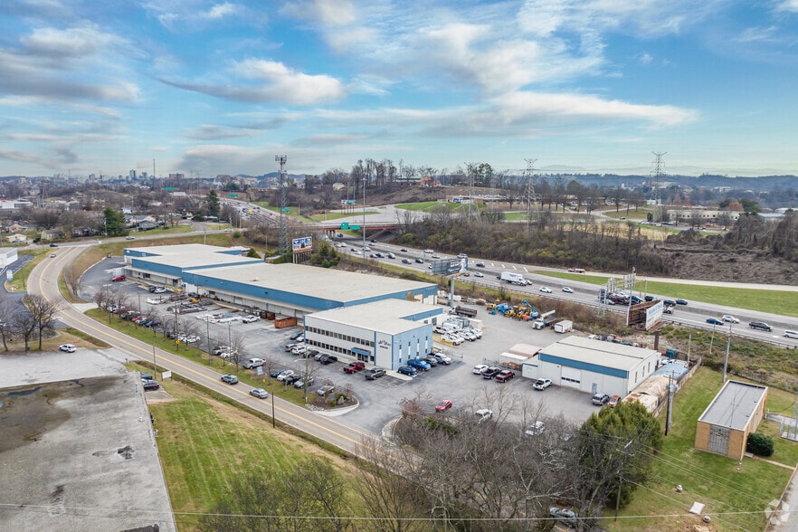 More Photos Of 3600 Papermill Dr, Knoxville Manufacturing For Lease