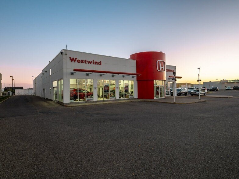 More Photos Of 3405 2 Av S, Lethbridge Auto Dealership For Lease