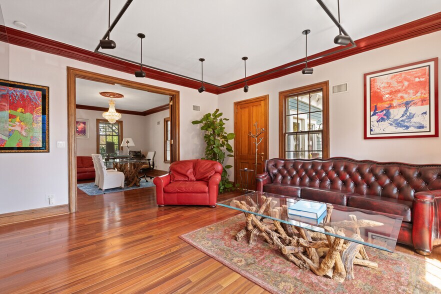 More Photos Of 2 Perry St, Morristown Office Residential For Sale