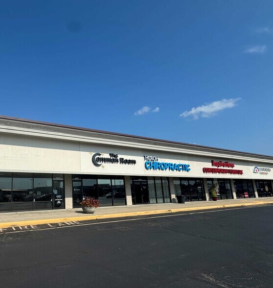 More Photos Of 8369-8475 Castleton Corner Dr, Indianapolis Unknown For Lease